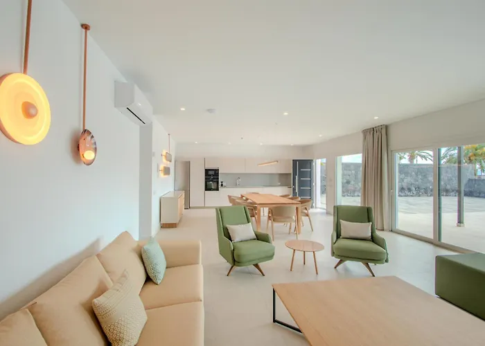 فيلة Blancazul Magec